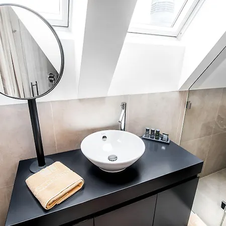 Ilonn Boutique Limanowskiego فندق