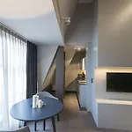 Ilonn Boutique Limanowskiego 4*