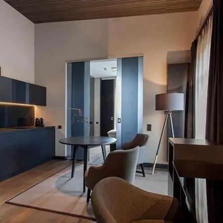 Hotell Ilonn Boutique Limanowskiego 4*
