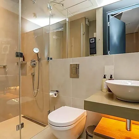 호텔 Ilonn Boutique Limanowskiego 4*