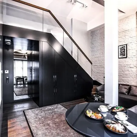 Ilonn Boutique Limanowskiego Hotell 4*