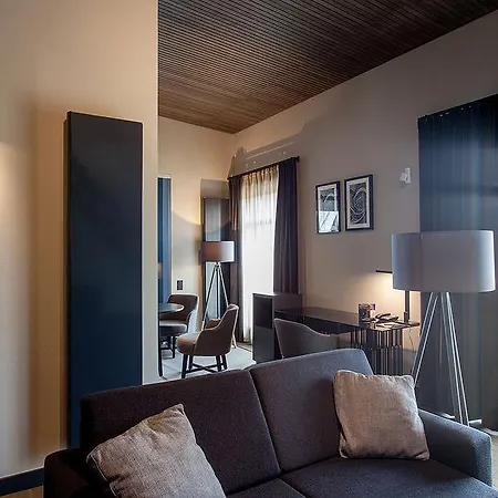 Ilonn Boutique Limanowskiego 호텔