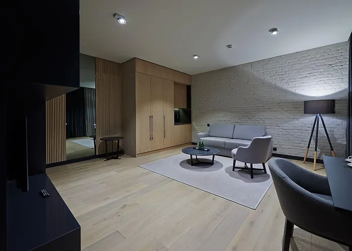 Ilonn Boutique Limanowskiego 4* Poznań