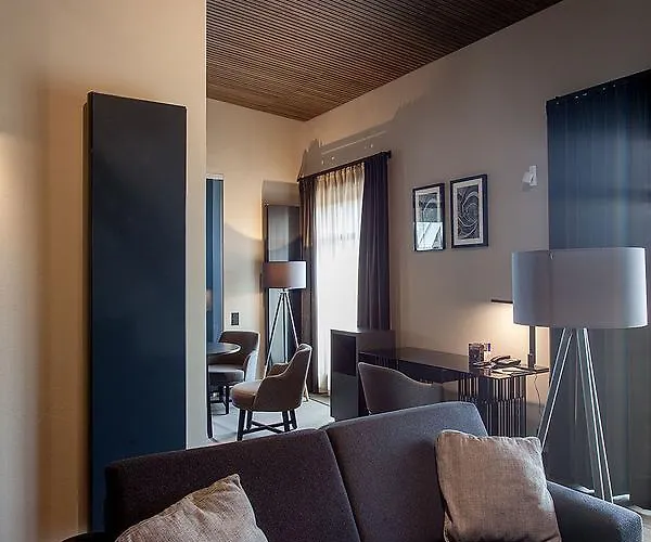 Ilonn Boutique Limanowskiego Szálloda